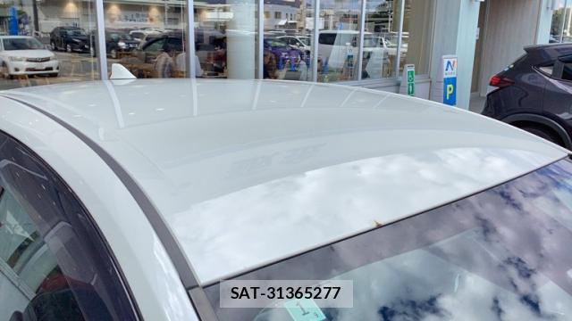 Toyota PRIUS 2016-01 8873489-13