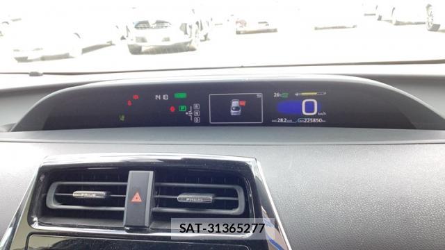 Toyota PRIUS 2016-01 8873489-8