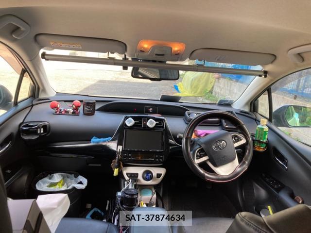Toyota PRIUS 2018-07 8873533-14