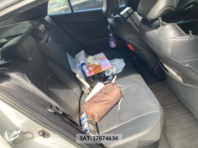Toyota PRIUS 2018-07 8873533-9