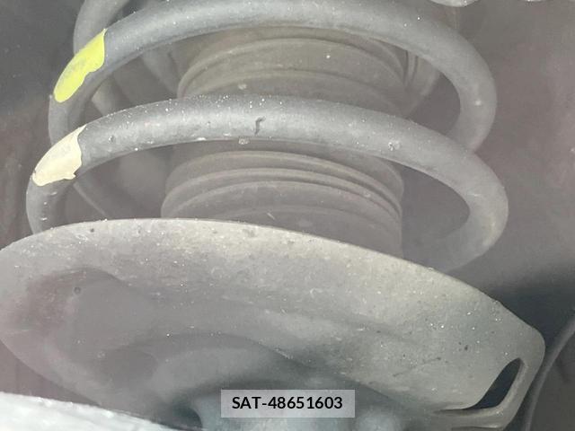 Toyota PRIUS 2017-10 8873612-19