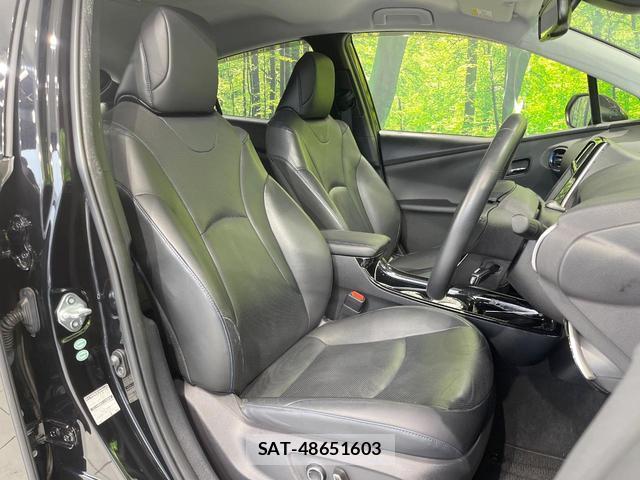 Toyota PRIUS 2017-10 8873612-8