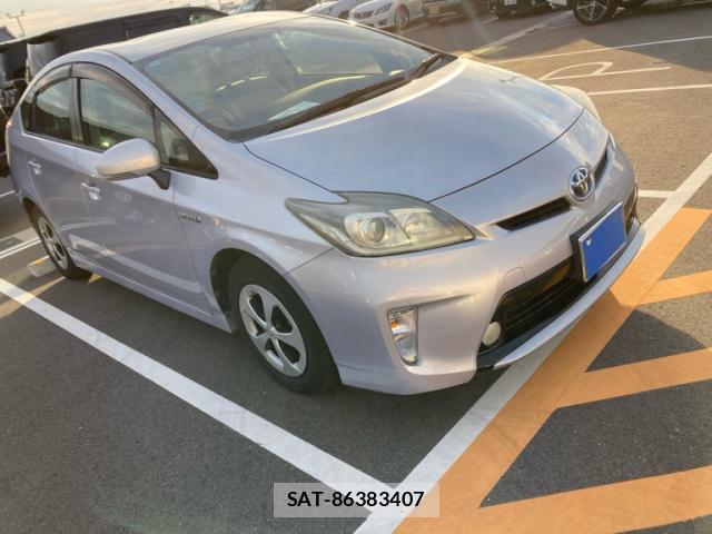 Toyota PRIUS 2014-01 8873643-0