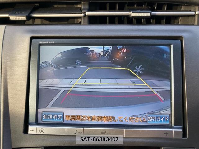 Toyota PRIUS 2014-01 8873643-19