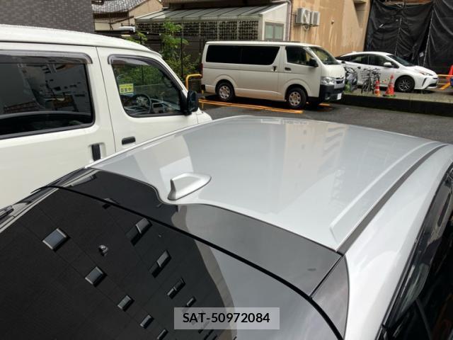 Toyota PRIUS 2018-02 8873661-9