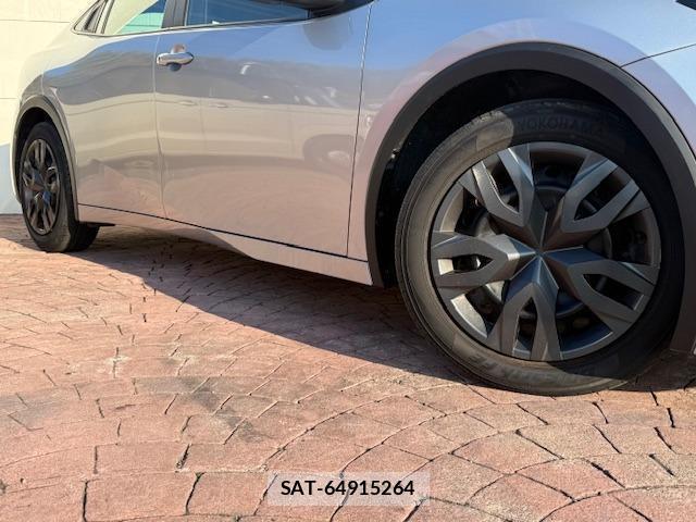 Toyota PRIUS 2024-03 8873849-9