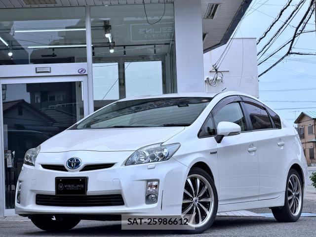 Toyota PRIUS 2010-12 8873888-0
