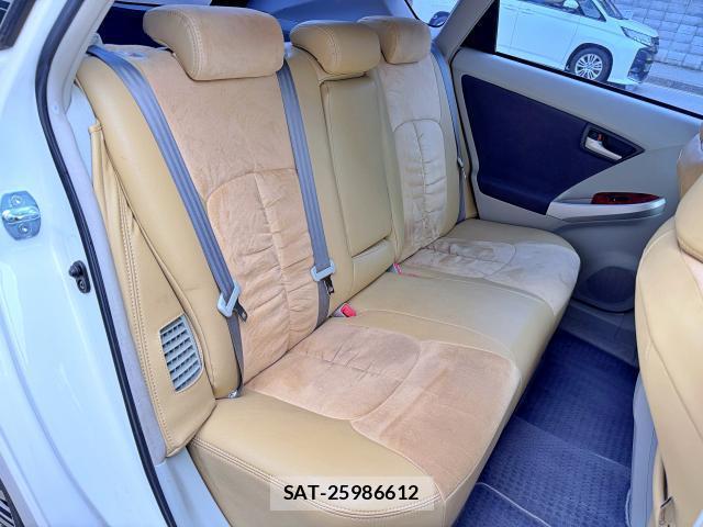 Toyota PRIUS 2010-12 8873888-3