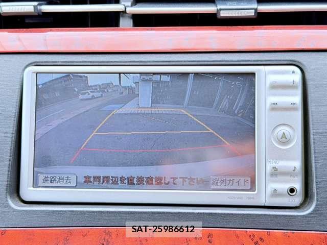 Toyota PRIUS 2010-12 8873888-6