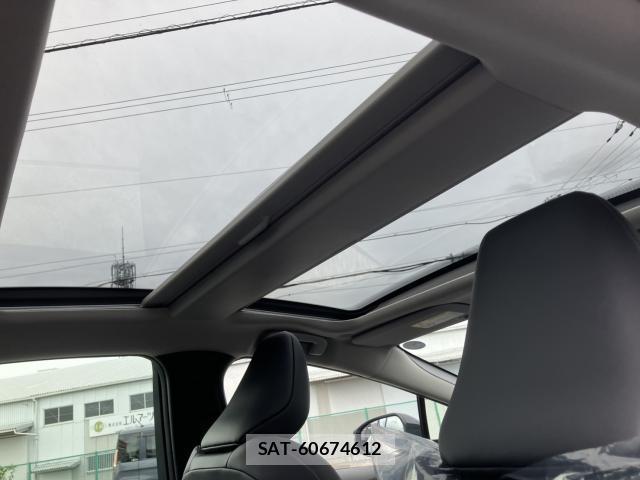 Toyota PRIUS 2026-09 8873911-11