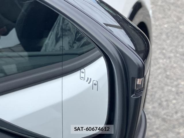 Toyota PRIUS 2026-09 8873911-15