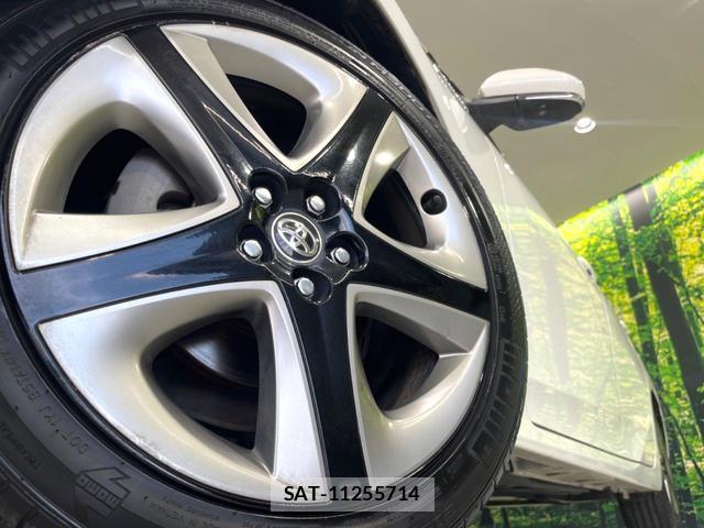 Toyota PRIUS 2020-02 8873959-12