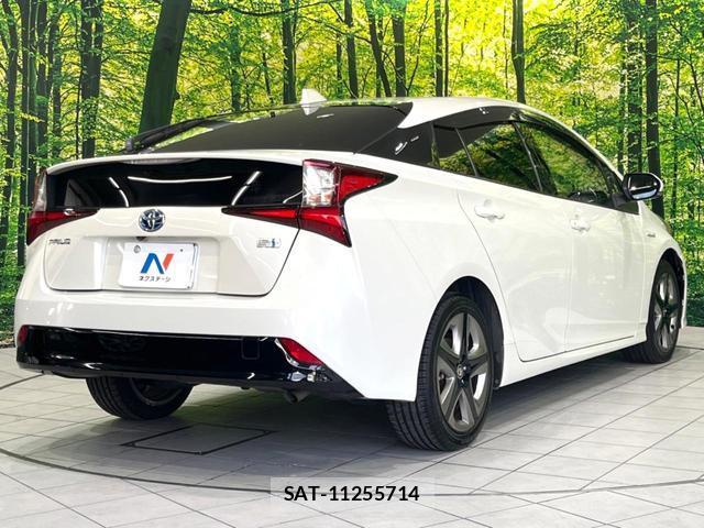 Toyota PRIUS 2020-02 8873959-16
