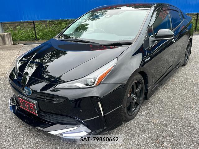 Toyota PRIUS 2019-08 8873979-1