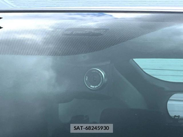 Toyota PRIUS 2014-06 8873999-4
