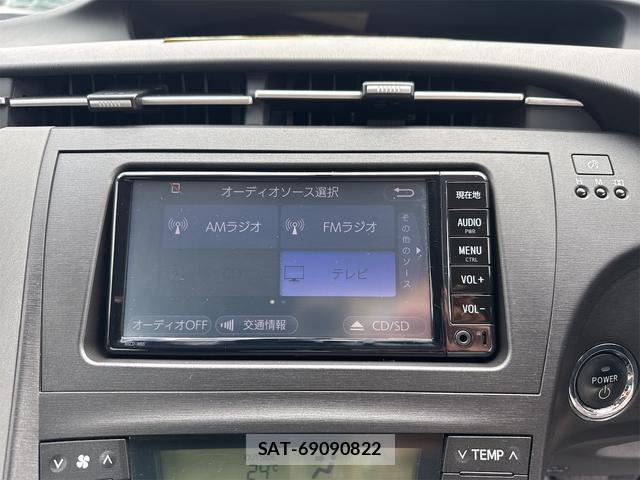 Toyota PRIUS 2010-01 8874005-11