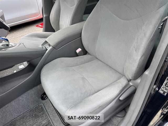 Toyota PRIUS 2010-01 8874005-14