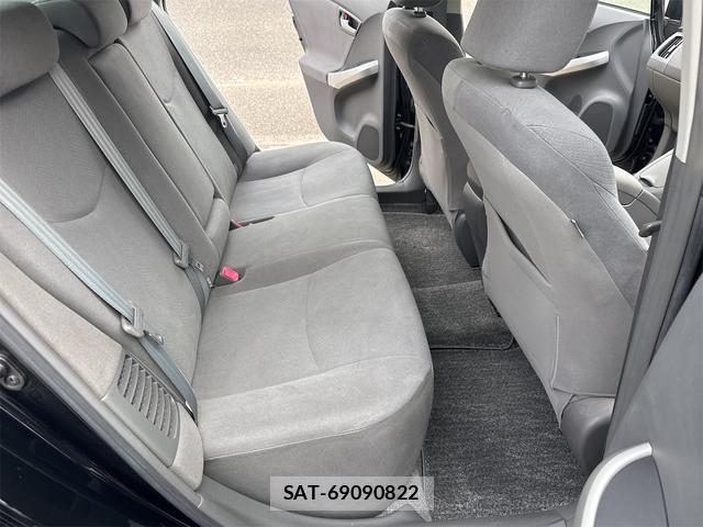 Toyota PRIUS 2010-01 8874005-15