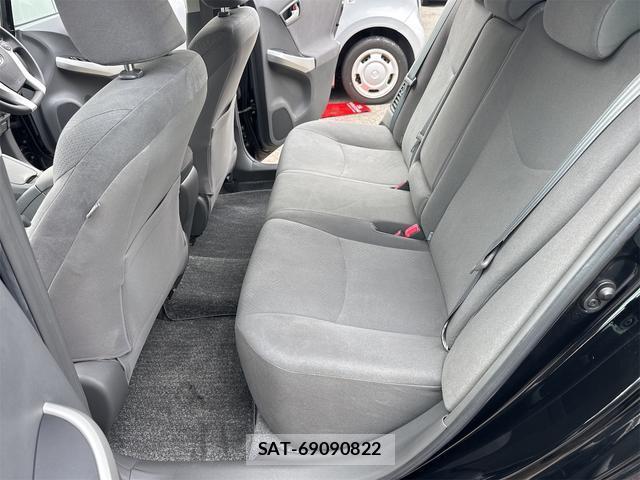 Toyota PRIUS 2010-01 8874005-16