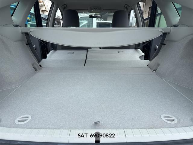 Toyota PRIUS 2010-01 8874005-19