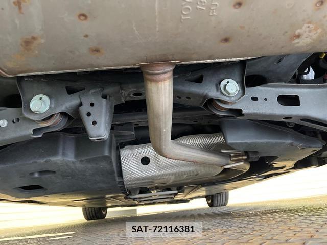 Toyota PRIUS 2019-09 8874285-19