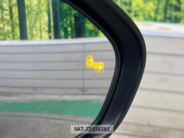Toyota PRIUS 2019-09 8874285-6