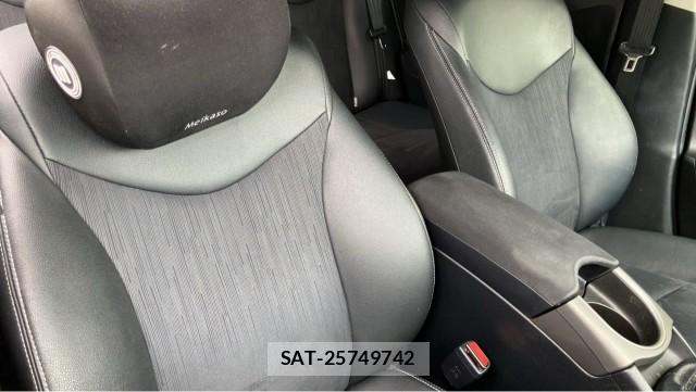 Toyota PRIUS 2015-09 8874410-5