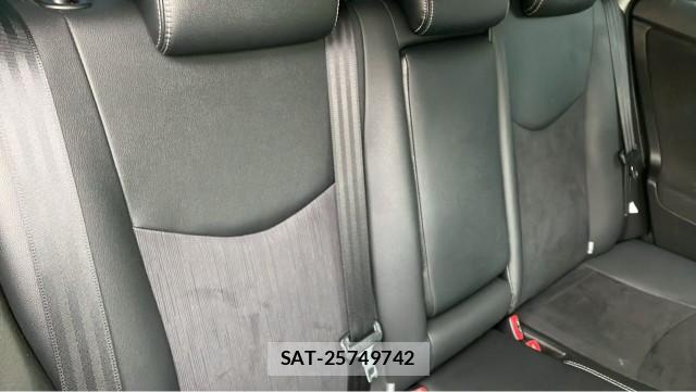 Toyota PRIUS 2015-09 8874410-6