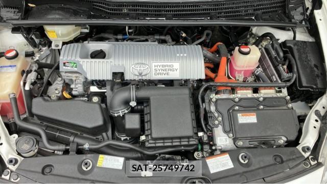 Toyota PRIUS 2015-09 8874410-7
