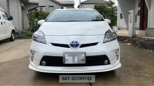 Toyota PRIUS 2015-09 8874410-9