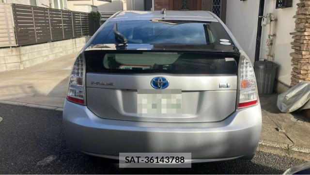 Toyota PRIUS 2009-11 8874469-1