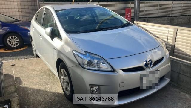 Toyota PRIUS 2009-11 8874469-11