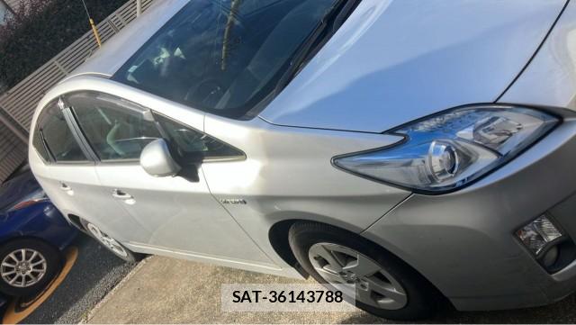 Toyota PRIUS 2009-11 8874469-3