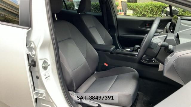 Toyota PRIUS 2024-11 8874497-5