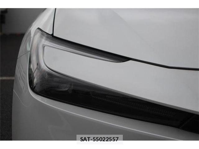 Toyota PRIUS 2025-06 8874576-13
