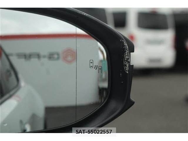 Toyota PRIUS 2025-06 8874576-4