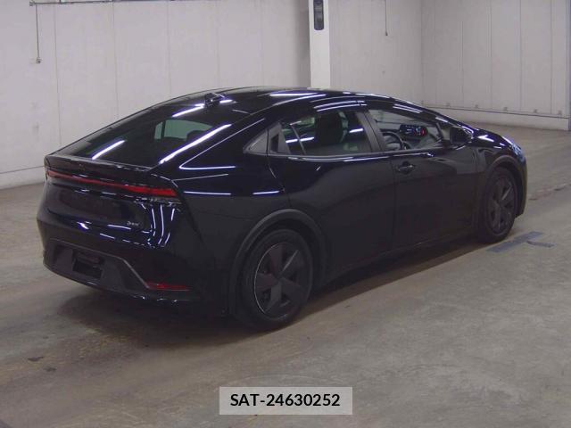Toyota PRIUS 2023-07 8874807-3