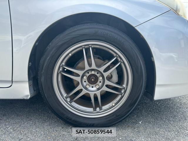 Toyota PRIUS 2009-11 8875389-12