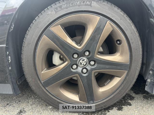 Toyota PRIUS 2015-12 8875540-8