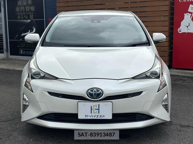 Toyota PRIUS 2017-07 8875542-2