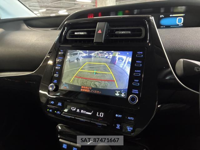 Toyota PRIUS 2022-08 8875570-12