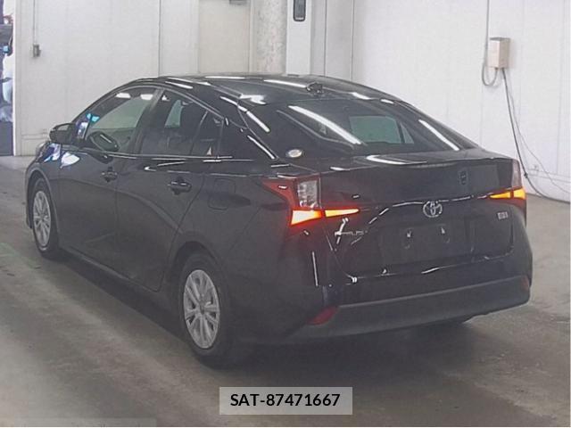 Toyota PRIUS 2022-08 8875570-4