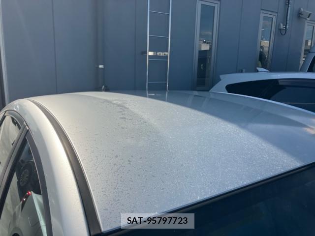 Toyota PRIUS 2005-03 8875609-12