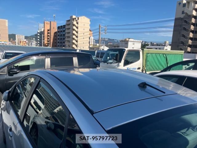 Toyota PRIUS 2005-03 8875609-3