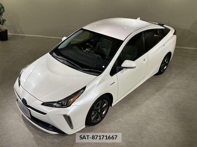 Toyota PRIUS 2019-01 8875643-12