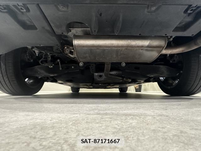 Toyota PRIUS 2019-01 8875643-8