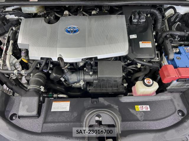 Toyota PRIUS 2021-06 8875655-17