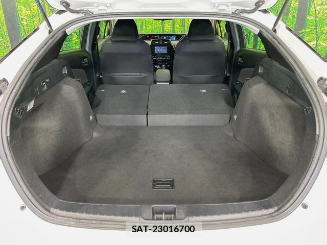 Toyota PRIUS 2021-06 8875655-9