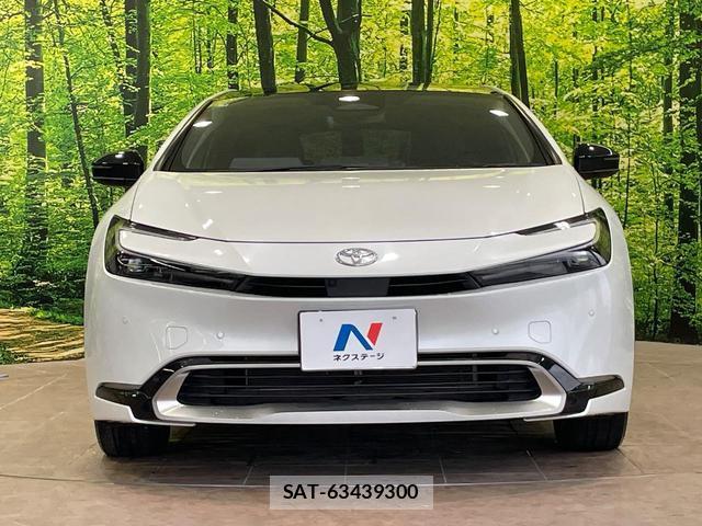 Toyota PRIUS 2023-03 8875766-13