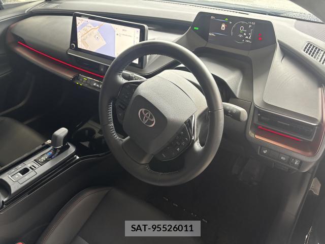 Toyota PRIUS 2024-06 8875778-2